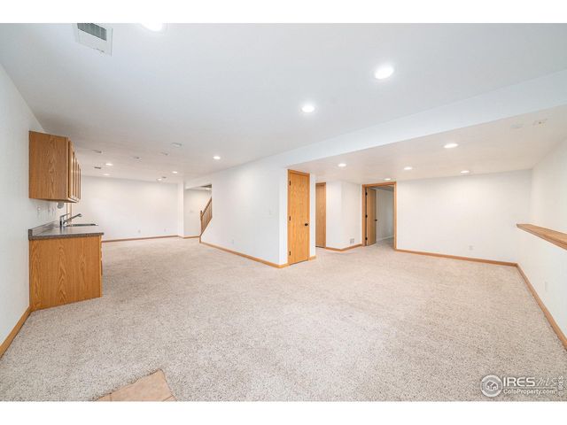 7902 Whitney Ct, Fort Collins, CO 80525