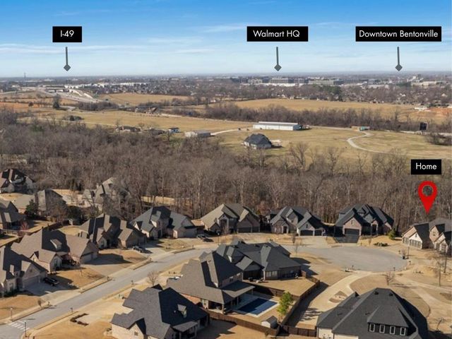 4002 NE Miner Court, Bentonville, AR 72712