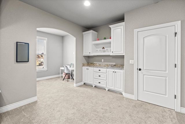 4002 NE Miner Court, Bentonville, AR 72712