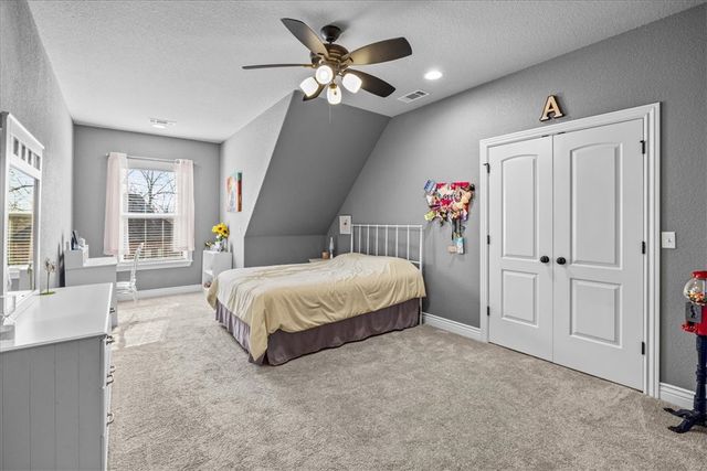 4002 NE Miner Court, Bentonville, AR 72712