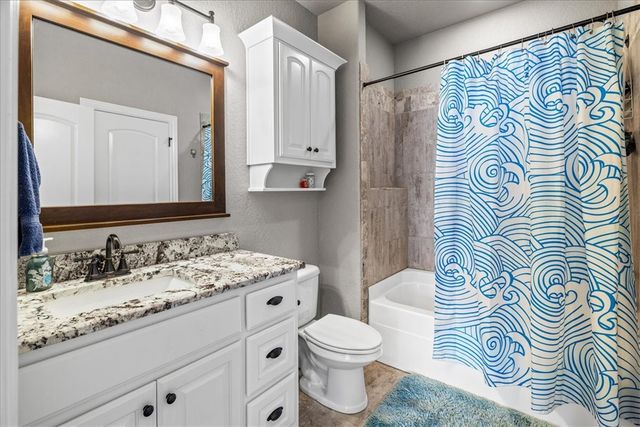 4002 NE Miner Court, Bentonville, AR 72712