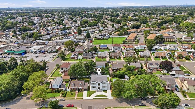 387 Sherbourne Road, Valley Stream, NY 11580