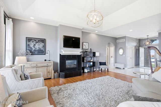 1913 SURREY COURT, Columbia, MO 65203