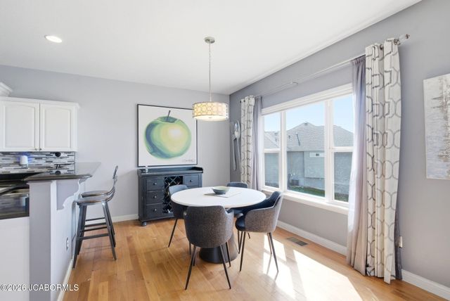 1913 SURREY COURT, Columbia, MO 65203