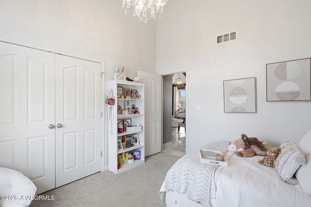 1913 SURREY COURT, Columbia, MO 65203