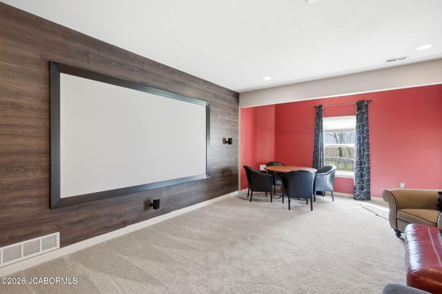 1913 SURREY COURT, Columbia, MO 65203