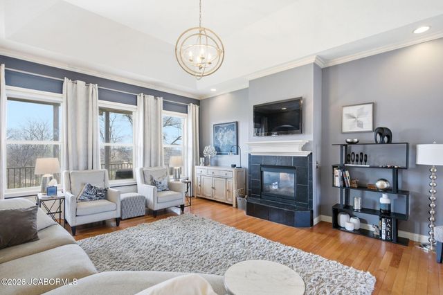 1913 SURREY COURT, Columbia, MO 65203