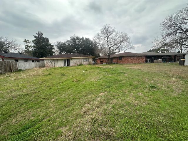 13734 Willie Melton Boulevard, Kendleton, TX 77451