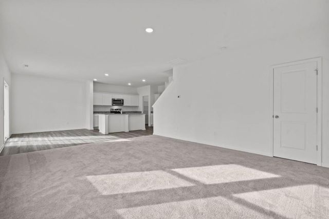 316 Sieders ST, Taylor, TX 76574