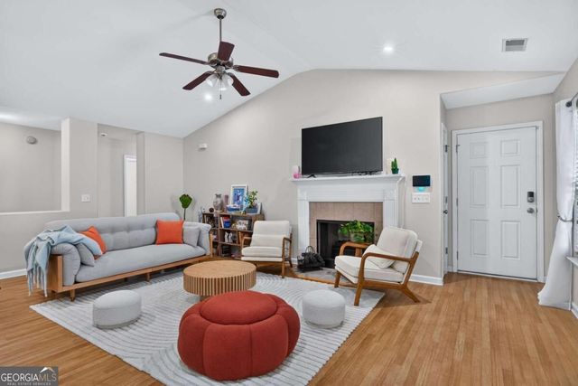 137 Spring Lakes Drive, Savannah, GA 31407