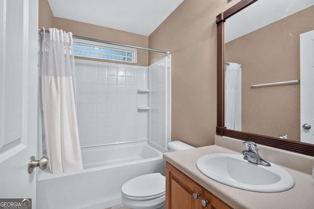 137 Spring Lakes Drive, Savannah, GA 31407