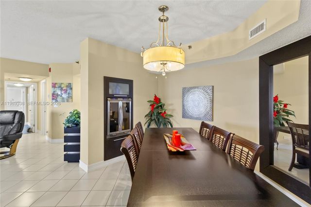 7400 Radice Ct 702, Lauderhill, FL 33319