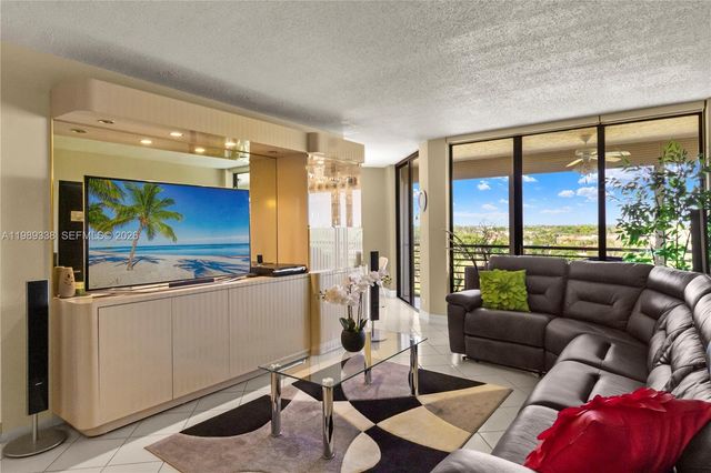 7400 Radice Ct 702, Lauderhill, FL 33319