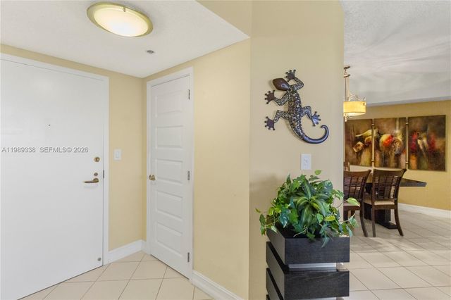 7400 Radice Ct 702, Lauderhill, FL 33319