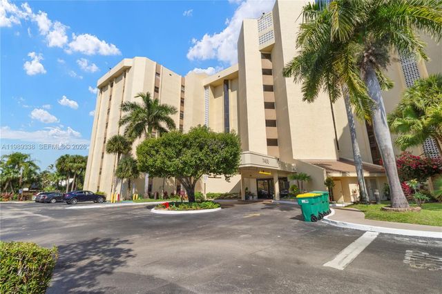 7400 Radice Ct 702, Lauderhill, FL 33319