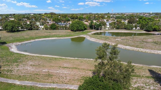 7400 Radice Ct 702, Lauderhill, FL 33319