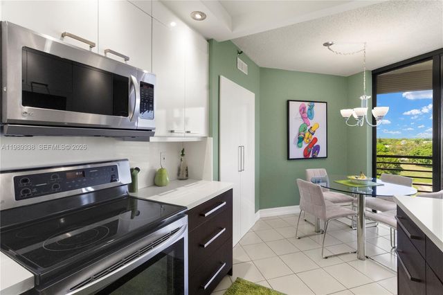 7400 Radice Ct 702, Lauderhill, FL 33319