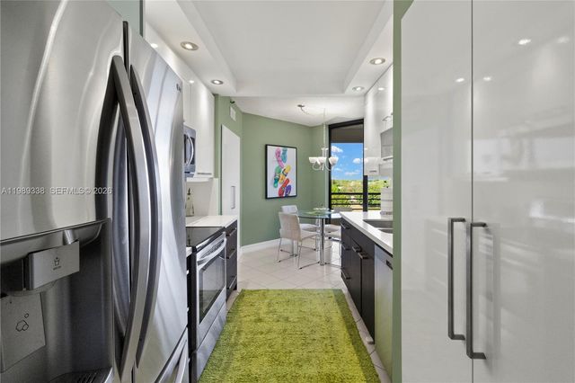 7400 Radice Ct 702, Lauderhill, FL 33319