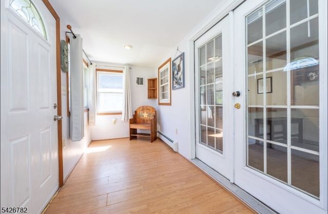 53 Susquehanna St, Franklin Boro, NJ 07416