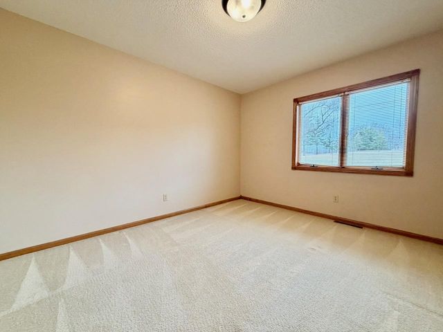 828 W Birch Avenue, Fergus Falls, MN 56537