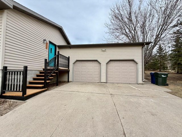 828 W Birch Avenue, Fergus Falls, MN 56537