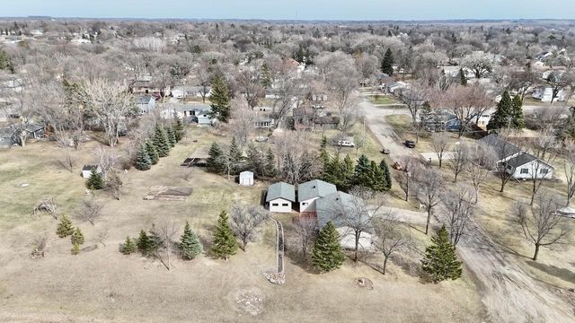828 W Birch Avenue, Fergus Falls, MN 56537