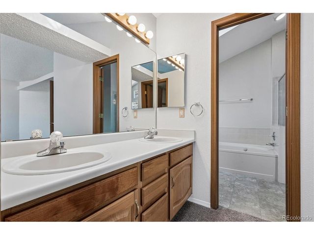 471 W Jamison Pl, Littleton, CO 80120