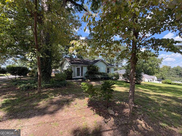 203 Hillside Circle, Griffin, GA 30223