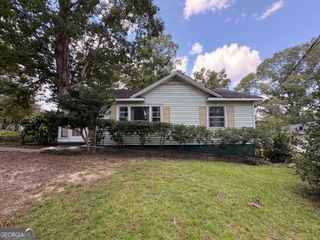 203 Hillside Circle, Griffin, GA 30223