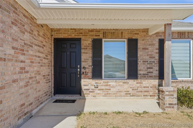 29207 E 78th Street S, Broken Arrow, OK 74014