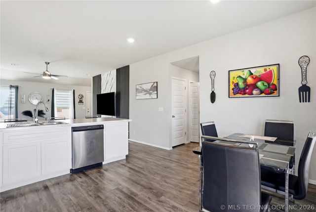 29207 E 78th Street S, Broken Arrow, OK 74014