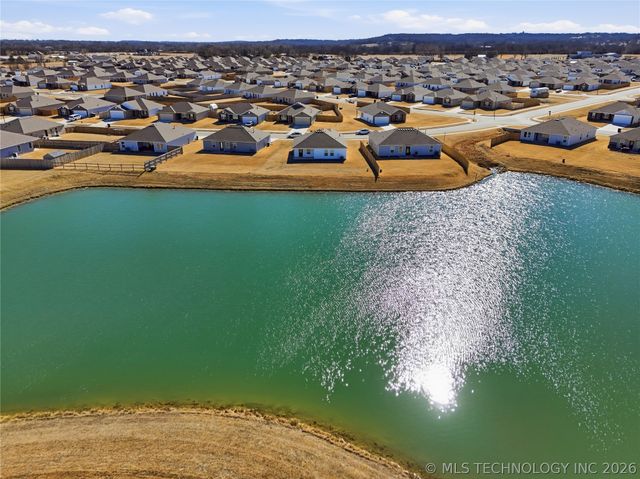 29207 E 78th Street S, Broken Arrow, OK 74014