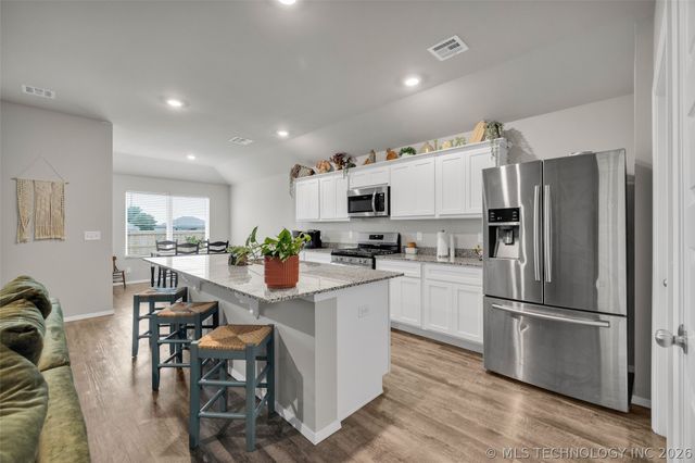23317 E 114th Street S, Broken Arrow, OK 74014