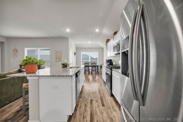 23317 E 114th Street S, Broken Arrow, OK 74014