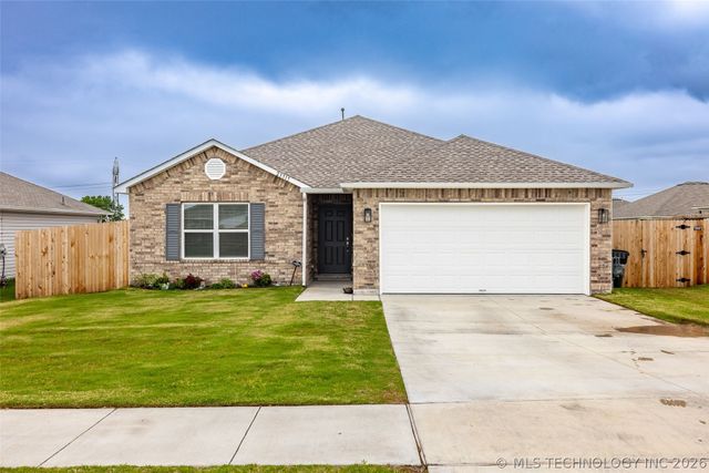 23317 E 114th Street S, Broken Arrow, OK 74014