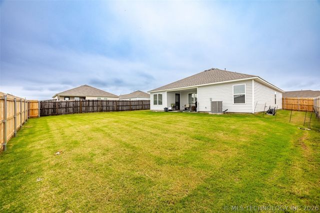 23317 E 114th Street S, Broken Arrow, OK 74014