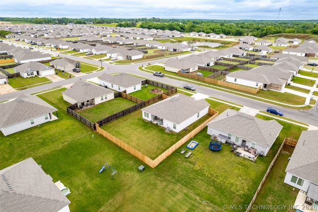 23317 E 114th Street S, Broken Arrow, OK 74014