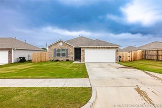 23317 E 114th Street S, Broken Arrow, OK 74014