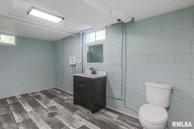 4030 N BROOKDALE Place, Peoria, IL 61614