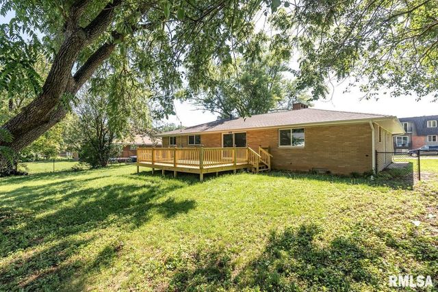 4030 N BROOKDALE Place, Peoria, IL 61614