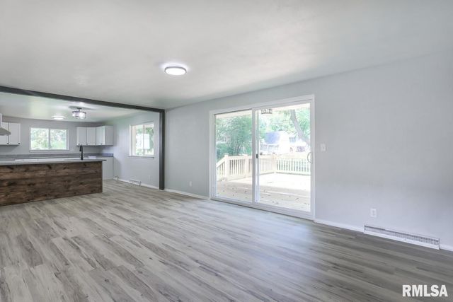4030 N BROOKDALE Place, Peoria, IL 61614