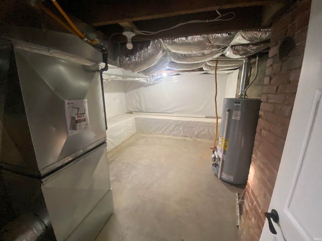 375 Main Street, Elberfeld, IN 47613