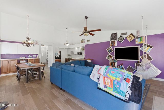 5236 E HOBART Street, Mesa, AZ 85205