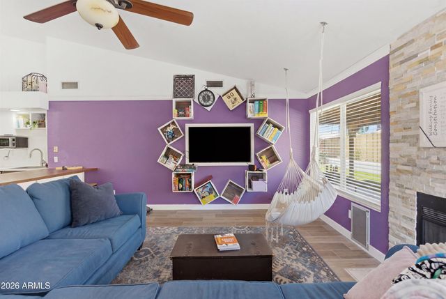 5236 E HOBART Street, Mesa, AZ 85205