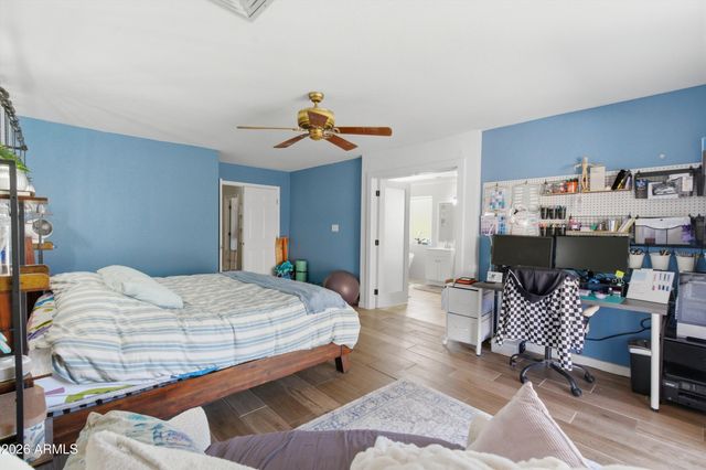 5236 E HOBART Street, Mesa, AZ 85205