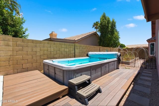 5236 E HOBART Street, Mesa, AZ 85205