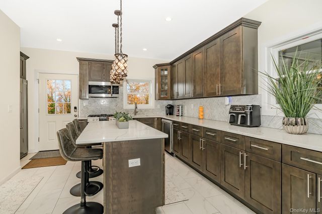 181-23 Henley Road, Jamaica Estates, NY 11432