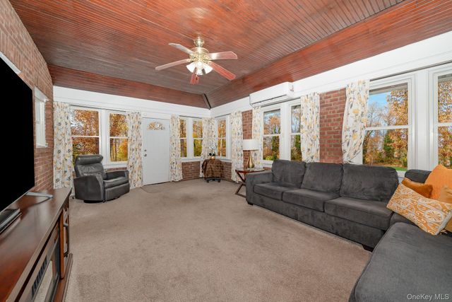 181-23 Henley Road, Jamaica Estates, NY 11432