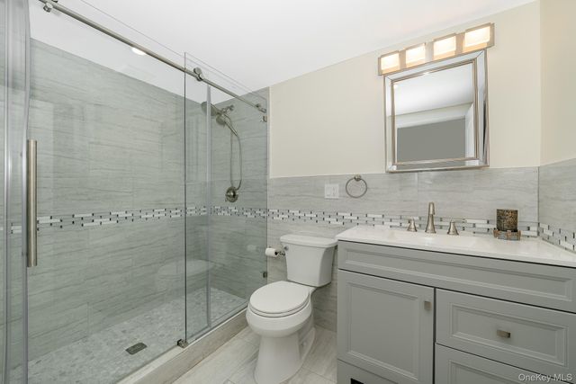 181-23 Henley Road, Jamaica Estates, NY 11432