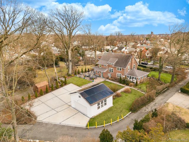 181-23 Henley Road, Jamaica Estates, NY 11432